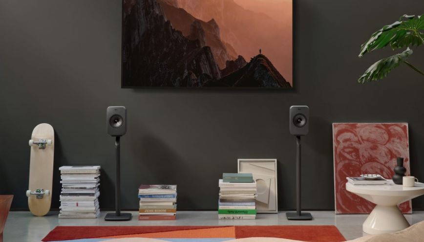 kef_lsx_ii_lt_stand_1.jpg