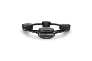 IsoAcoustics Aperta SUB hos Ljudmakarn.se