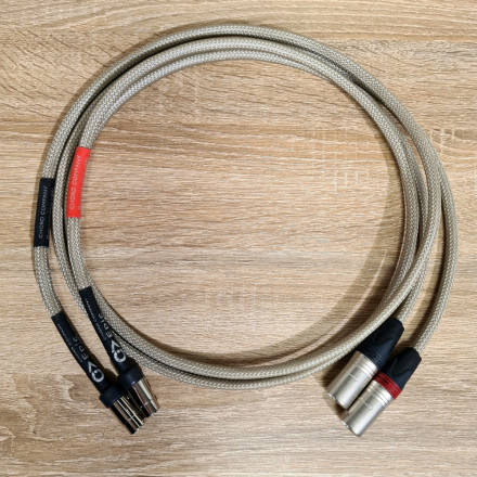 Epic Analogue 4DIN - XLR