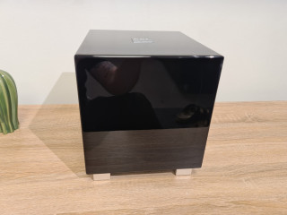 REL Acoustics T-Zero MKIII hos Ljudmakarn.se