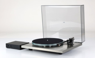 Rega Planar 6 RS Edition hos Ljudmakarn.se
