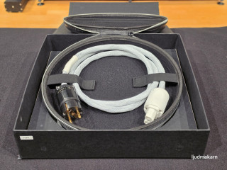 Chord Company Chord Company Sarum T Power C13 1,5 meter hos Ljudmakarn.se